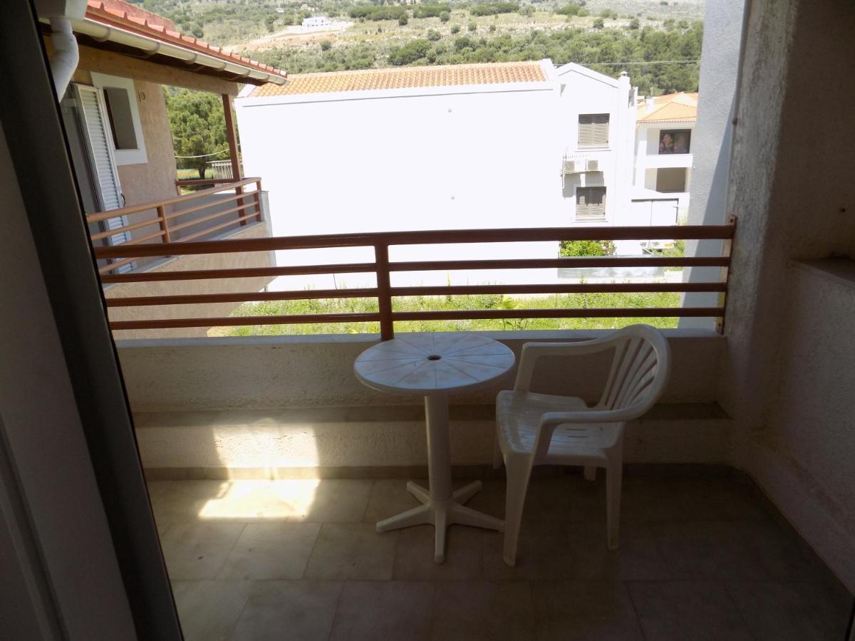 איה אפימיה Afrodite Spacious Apartments! מראה חיצוני תמונה