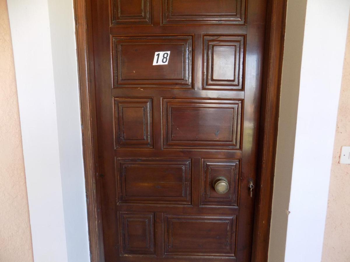 איה אפימיה Afrodite Spacious Apartments! מראה חיצוני תמונה