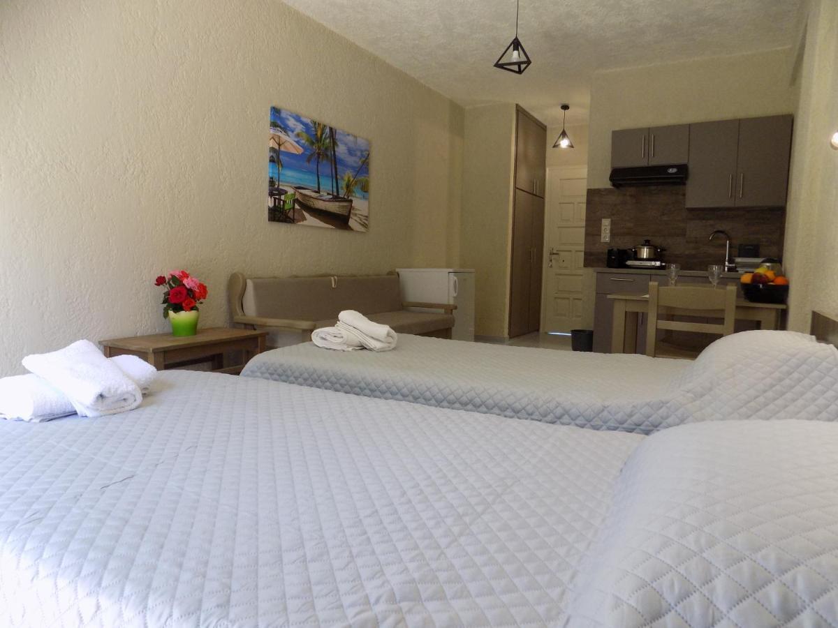 איה אפימיה Afrodite Spacious Apartments! מראה חיצוני תמונה