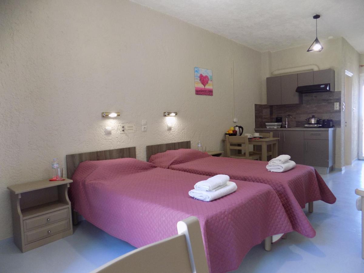 איה אפימיה Afrodite Spacious Apartments! מראה חיצוני תמונה