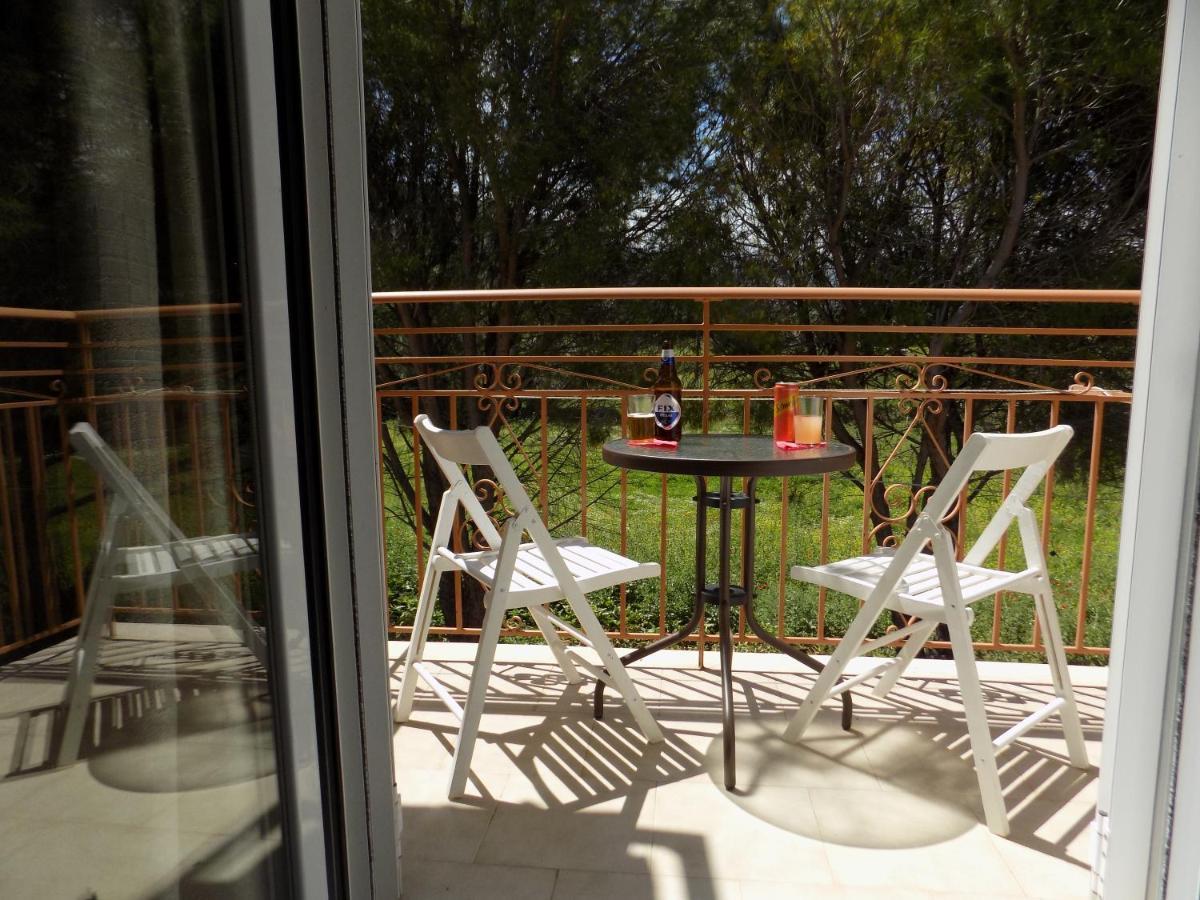 איה אפימיה Afrodite Spacious Apartments! מראה חיצוני תמונה