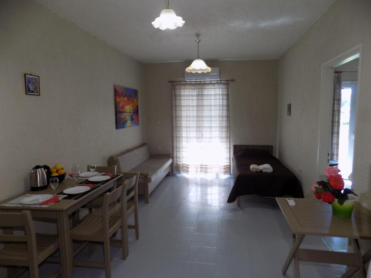 איה אפימיה Afrodite Spacious Apartments! מראה חיצוני תמונה